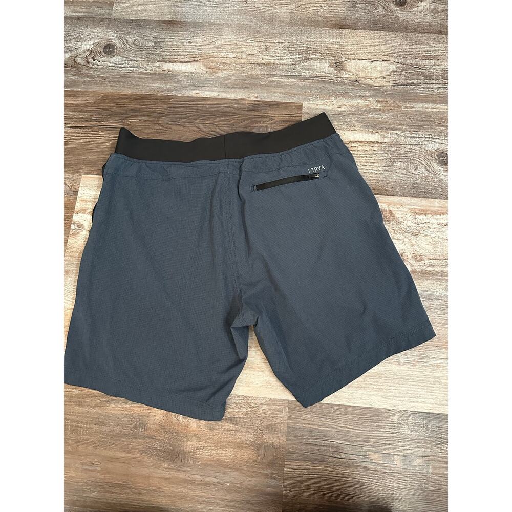 V1RYA Shorts Men's XLarge Navy Heather 4Way Stretch Quick Dry